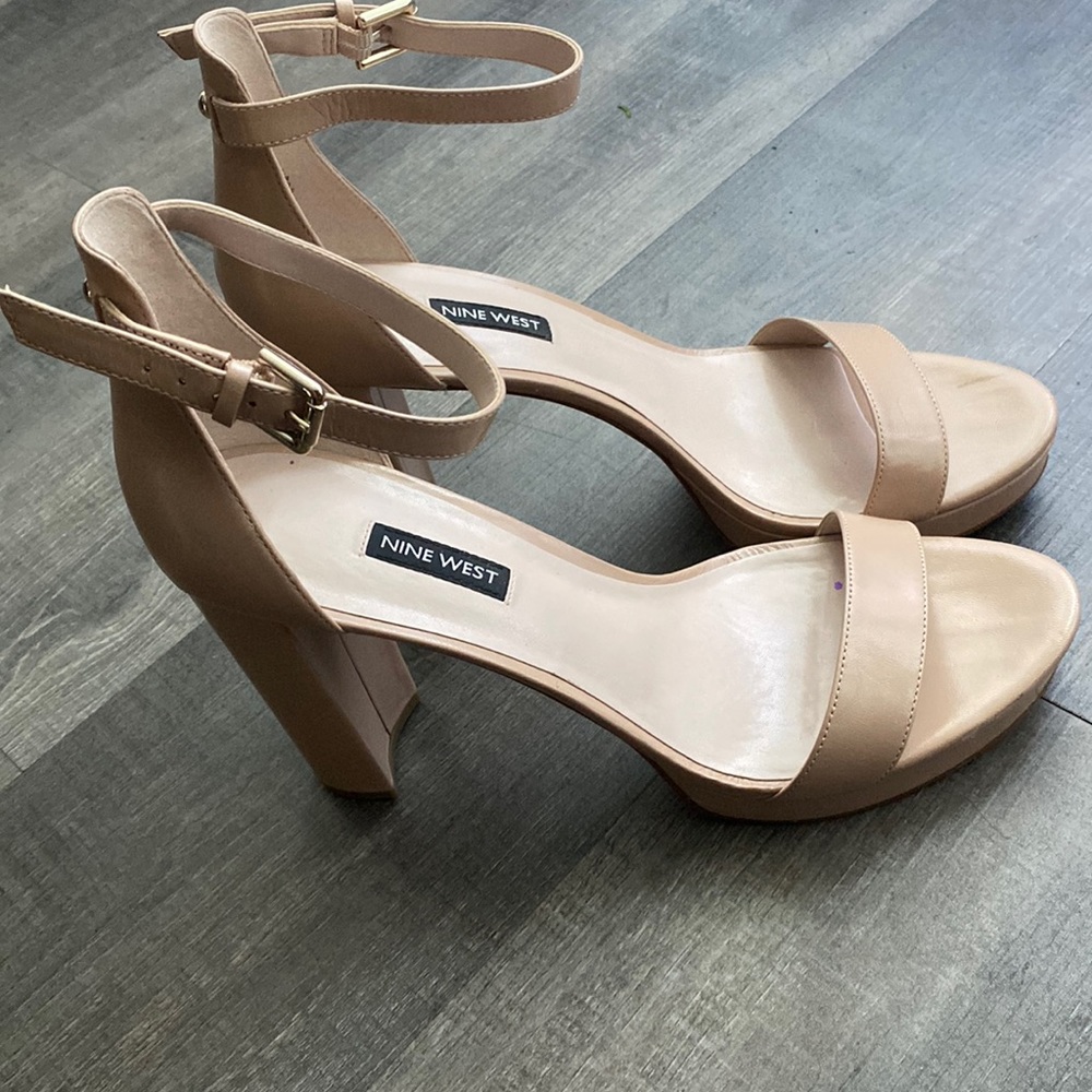Nine West Nude Size 11
